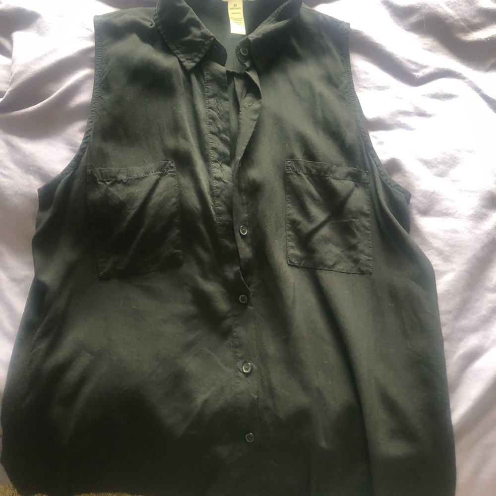 Black button down tank top